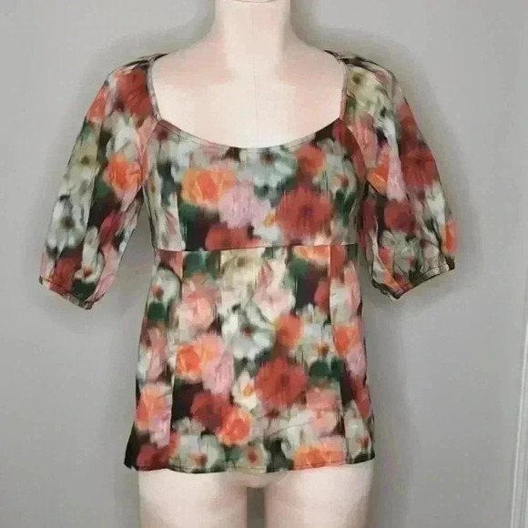 J. Crew Floral Women's Blouse Made With Liberty Fabric Balloon Sleeves Size2 NWT - Picture 2 of 11